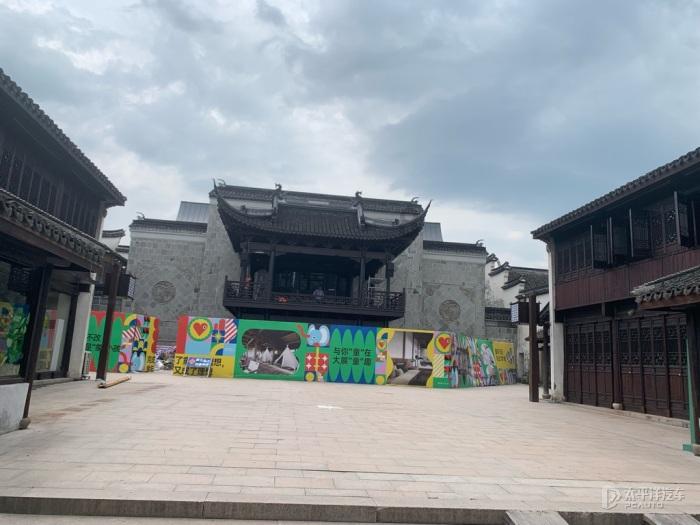 重庆秀山一下水道井盖用竹签代替钢筋?县住房城乡建委:材料正送检,结果第一时间公布